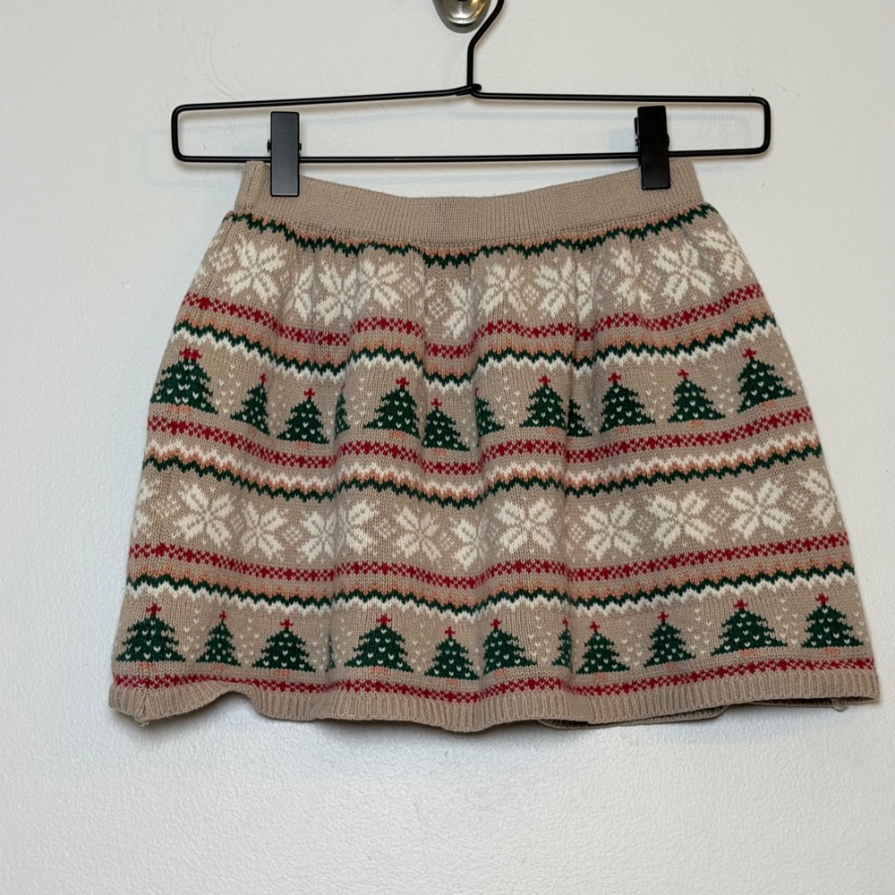 Girls Christmas Skirt Knit Tan Fair Isle Tree Size S 5/6 Holiday Winter